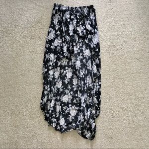 Brandy Melville floral skirt